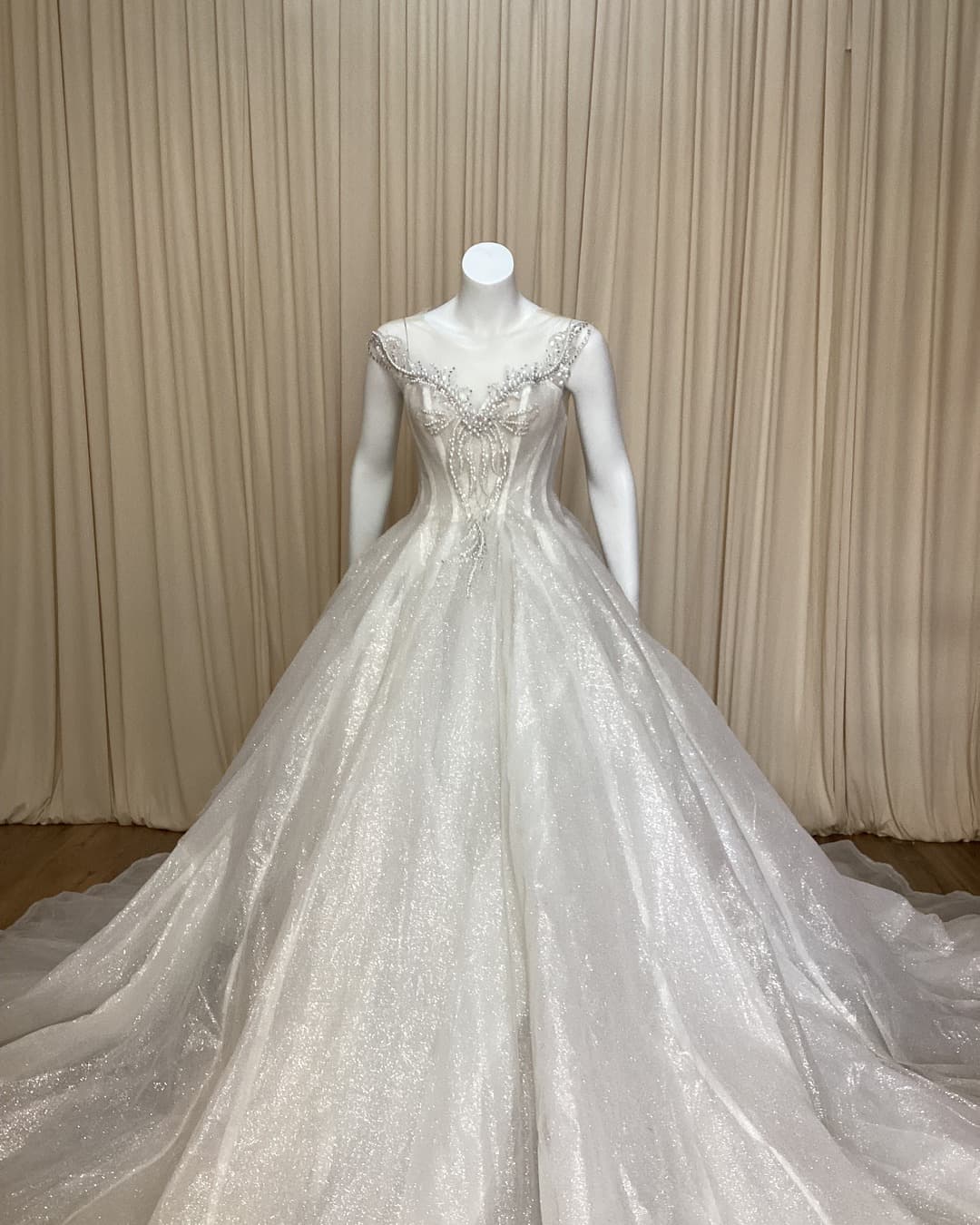 A-line wedding dress