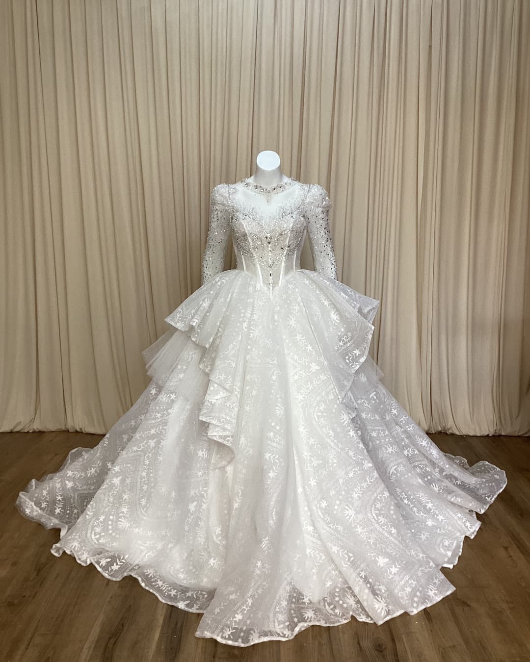Ball Gown Wedding Dress 37