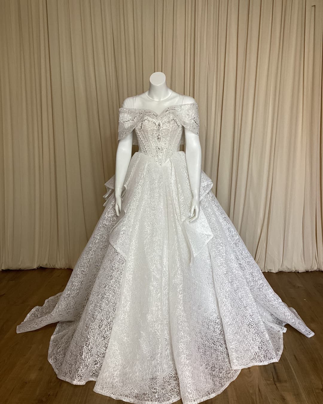 Ball Gown Wedding Dress 47
