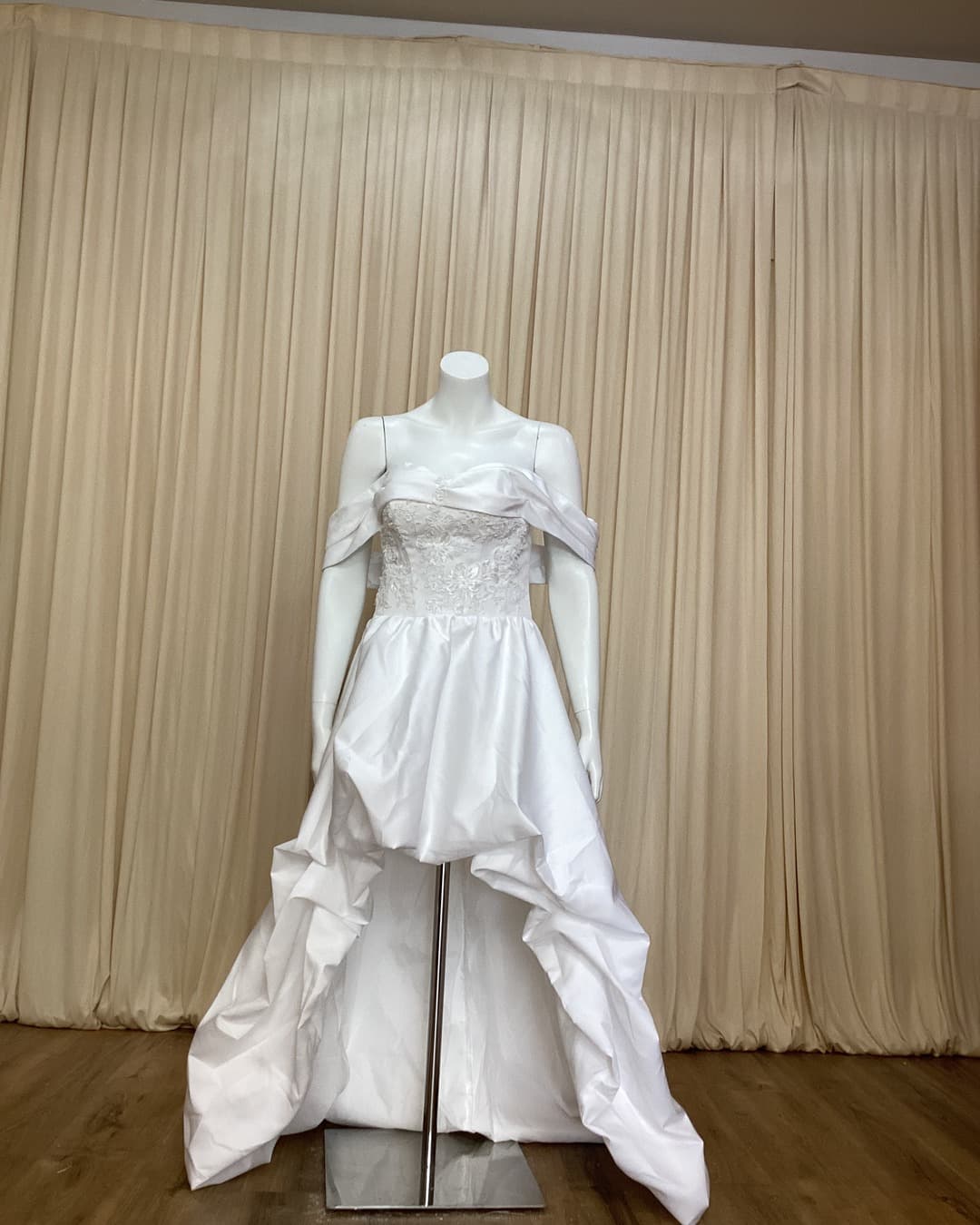 white wedding dress